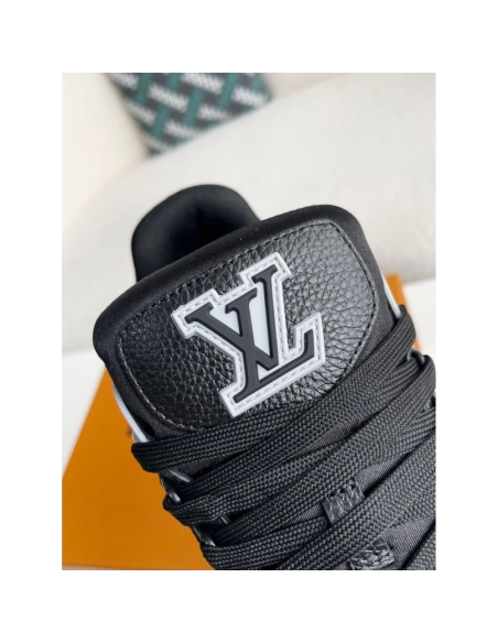 Louis Vuitton Sneakers,LOUIS VUITTON