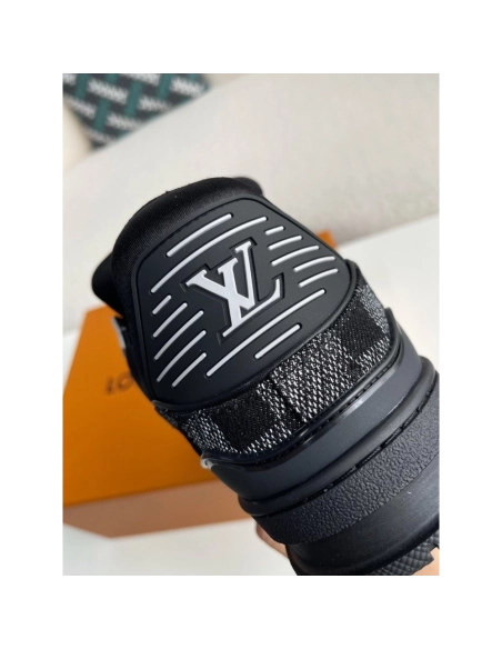 Louis Vuitton Sneakers,LOUIS VUITTON