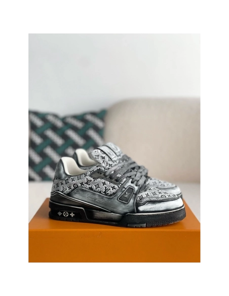 Louis Vuitton Sneakers,LOUIS VUITTON