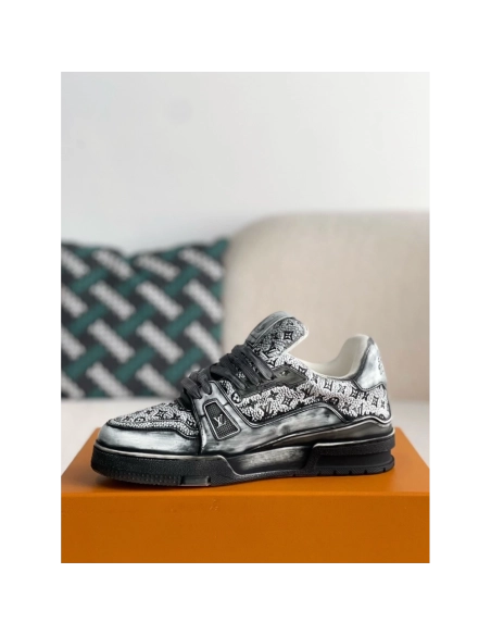 Louis Vuitton Sneakers,LOUIS VUITTON