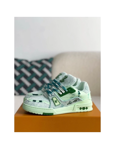 Louis Vuitton Sneakers,LOUIS VUITTON