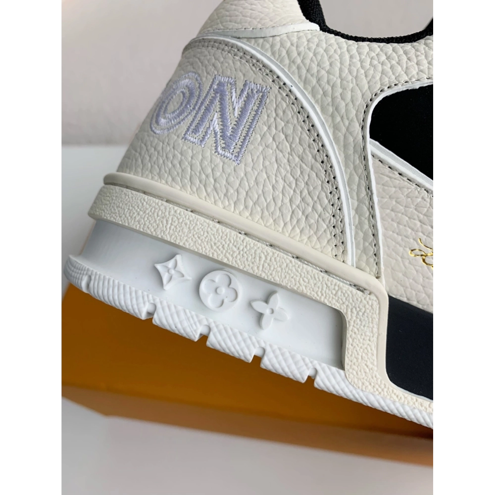 Louis Vuitton Sneakers,LOUIS VUITTON