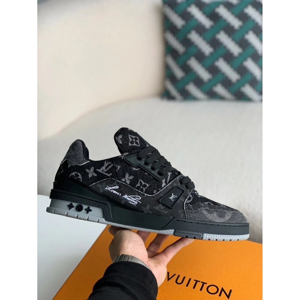 Louis Vuitton Trainer,LOUIS VUITTON