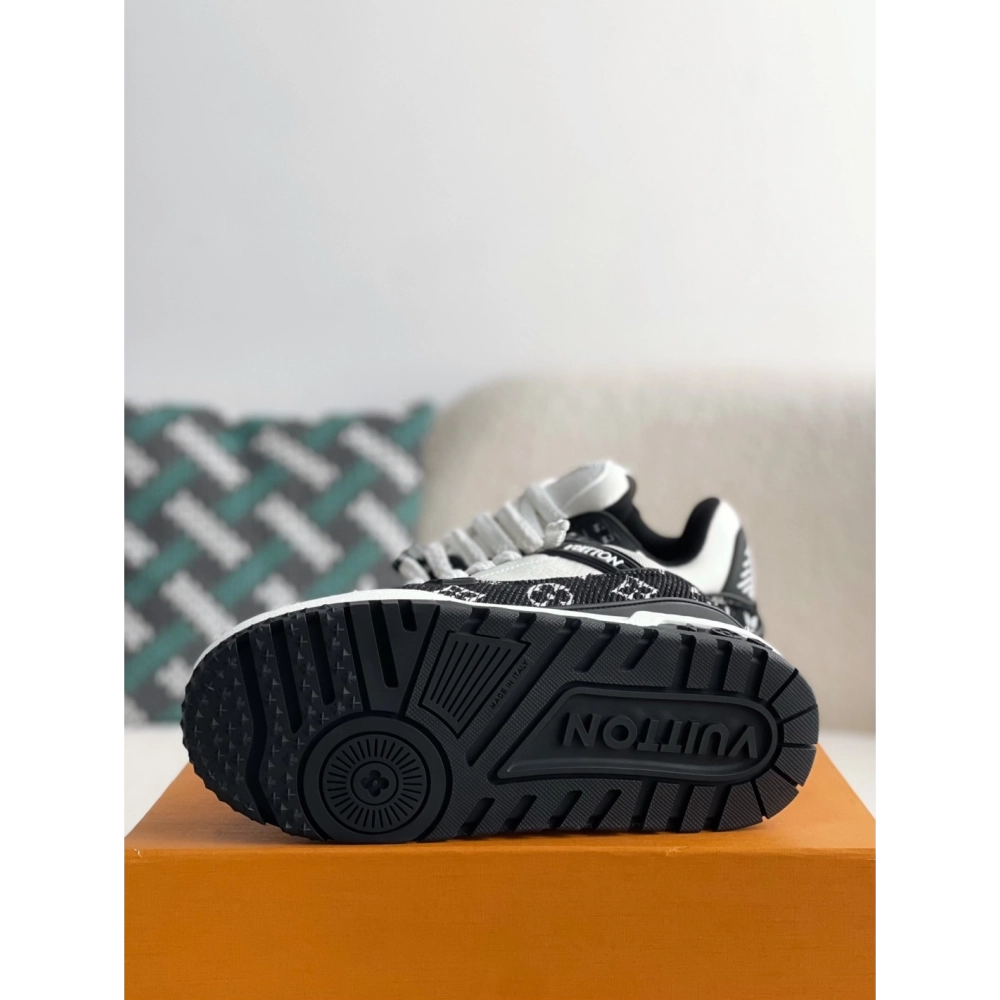 Louis Vuitton Trainer 2023show Style Sneakers,LOUIS VUITTON